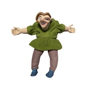 Disney Hunchback of Notre Dame Quasimodo Action Figure Vintage Toy Green Tunic